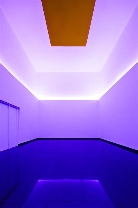 James Turrell Skyspace At Temple In Beijing Is Designed For Sunset Viewings