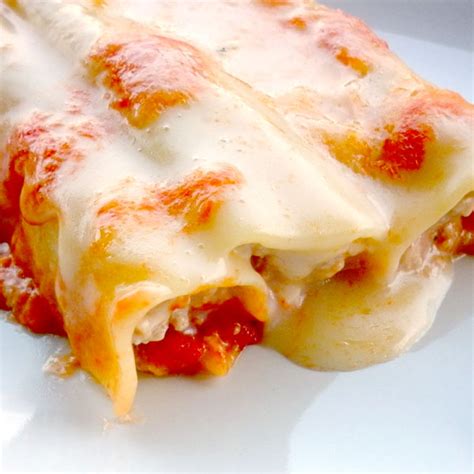 Cannelloni Ripieni Con Salsiccia E Ricotta La Ricetta Di Petti