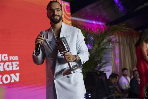 El sorprendente cambio físico de Maluma por su nuevo disco Primera Hora