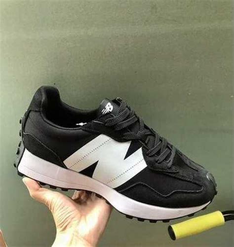 Черно белые кроссовки new balance новые | Festima.Ru – частные объявления