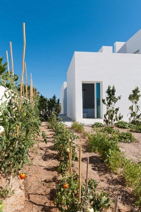 Summer House In Santorini By Kapsimalis Architects Is Comprised Of