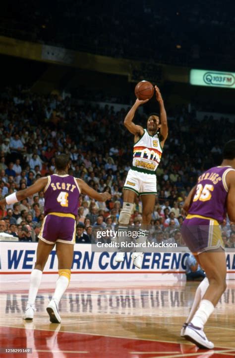 Denver Nuggets Mike Evans In Action Shoots Vs Los Angeles Lakers At