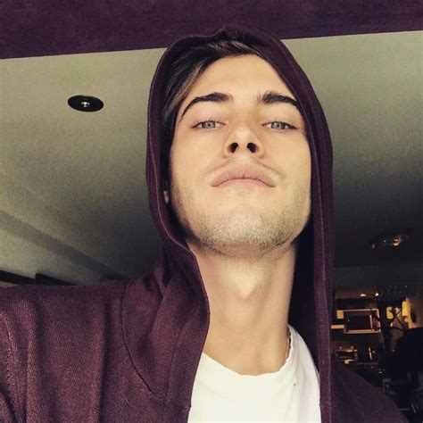Yankel Stevan (TV Actor) - Yaş, Doğum Günü, Biyo, Gerçekler, Aile, Net ...