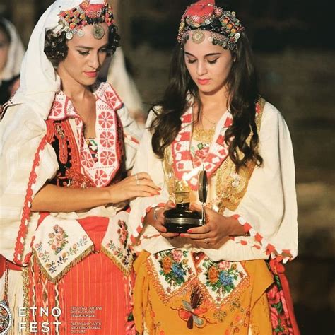 Albanian Folk Costumes From Kosovo In 2022 Folk Costume Folk