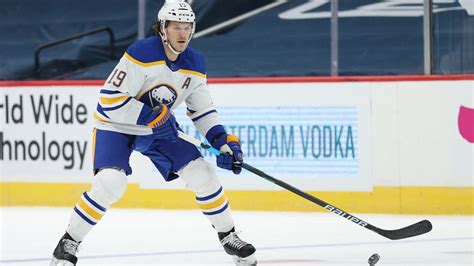 Mccabe Out Remainder Of Season For Sabres With Knee Injuries