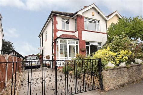 Victoria Mount Horsforth Leeds West Yorkshire 3 Bed Semi Detached