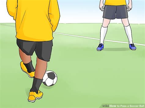 4 Ways To Pass A Soccer Ball Wikihow