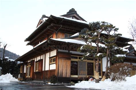 Casa Japonesa Tradicional Foto De Stock Imagem De Templo 29189890