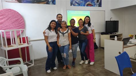 Ação da equipe do Programa de Atenção à Saúde do Idoso PROASI no