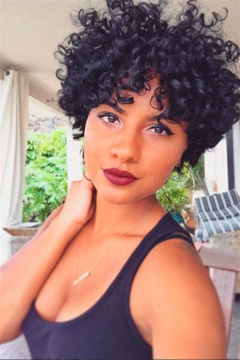 71 Sassy Short Curly Hairstyles To Wear At Any Age Short Curly