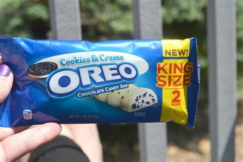 Summer Treats Oreo Cookies And Crème Chocolate Bar On Rollback At