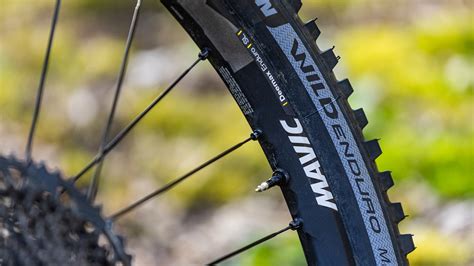 Mavic Deemax Enduro Sl Wheels Review Bike Perfect