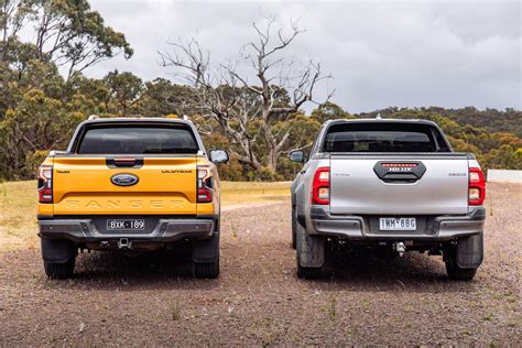 2023 Ford Ranger Wildtrak V6 V Toyota HiLux Rogue Comparison News7g