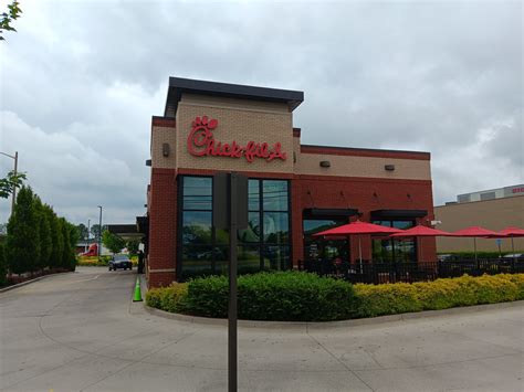 Chick Fil A Opens First Goochland Location Gets New Landlord Near