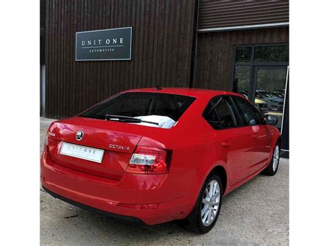 Used 2015 Skoda Octavia Elegance Tdi Cr Dsg For Sale In West Sussex