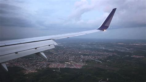 Batik Air Boeing Pk Lbi Er Landing At Sultan Syarif Kasim Ii In