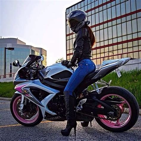 Gsxr Sexiest Bike Of The World Motorcycle Girl Suzuki Motorcycle Motorbike Girl