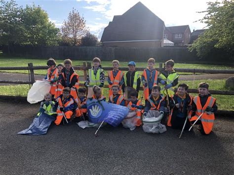 Litter Picking With The Bilbrook Codsall Beavers Friends Of Bilbrook