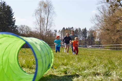 Sportübungen für Kinder Für mehr Bewegung HABA