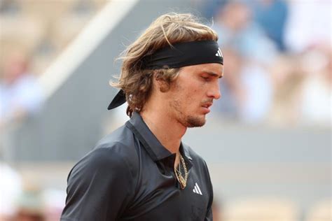 Alexander Zverev après sa défaite en demi finales de Roland Garros