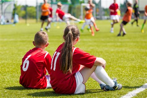 When Should Your Child Start Playing Sports? - Family Resources