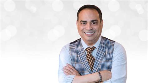 Gilberto Santa Rosa Concerts & Live Tour Dates: 2024-2025 Tickets ...