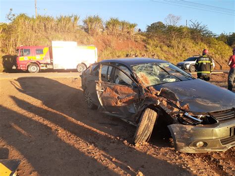 Jovem Morre Ao Ser Ejetado De Carro Durante Acidente Na BR 163 PP News FB