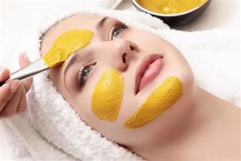 Manfaat Masker Kunyit Untuk Wajah Bikin Awet Muda Dan Glowing Tanpa