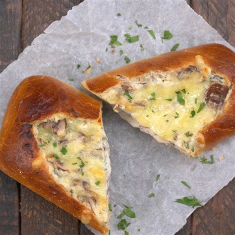 Creamy Garlic Mushroom Stuffed Bread