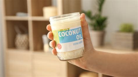 11 Unique Ways You Should Be Using Coconut Oil Around Your House