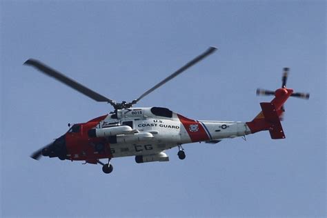 Us Coast Guard Sikorsky Hh J Jayhawk Roger Lockwood Flickr