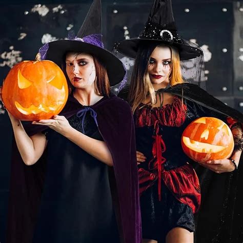 25 Best Sister Halloween Costumes For Adults