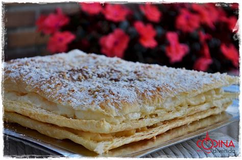 Tarta De Hojaldre Rellena De Crema Y Nata Montada La Cocina Divertida