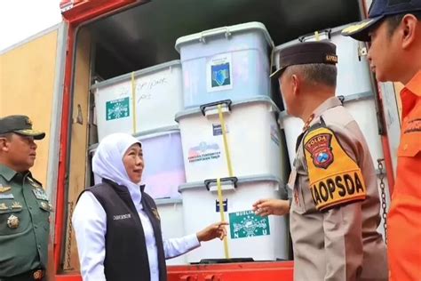 Jawa Timur Kirim 81 Truk Berisi Bantuan Kemanusiaan Untuk Warga