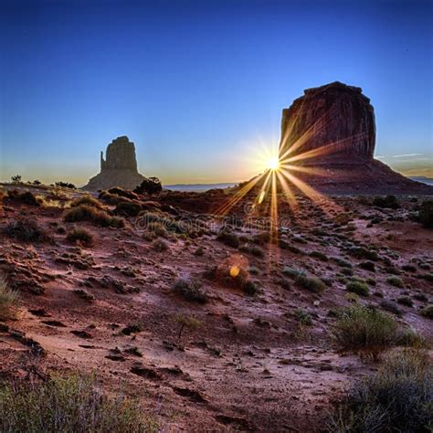 Sunrise at Monument Valley stock photo. Image of landscape - 92746764