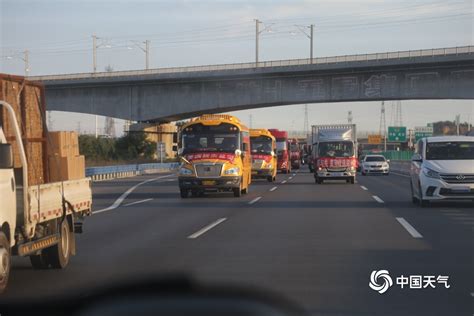 暴雨无情人有情 河南抗洪救灾八方来支援 图片频道