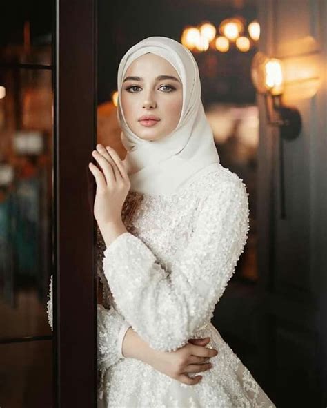 Pin By Mennah Ibrahim On Wedding Wedding Dress Long Sleeve Hijab