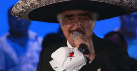 Vicente Fernández rechaza trasplante por temor a que el donante fuera gay Radio Corazón