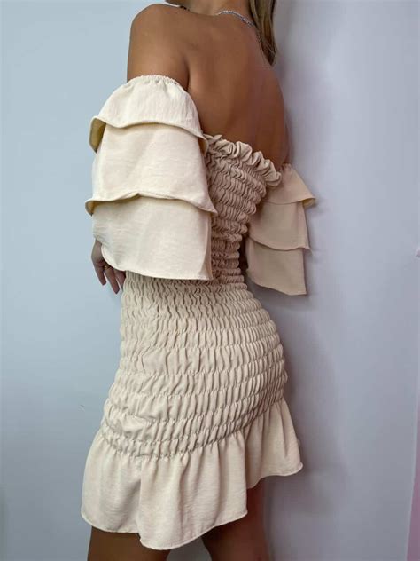 Vestido Curto Tubinho Ciganinha Lastex Nude Lavinny Store