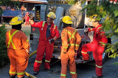 Alberni Valley Firefighters Combine For Training At Sproat Lake