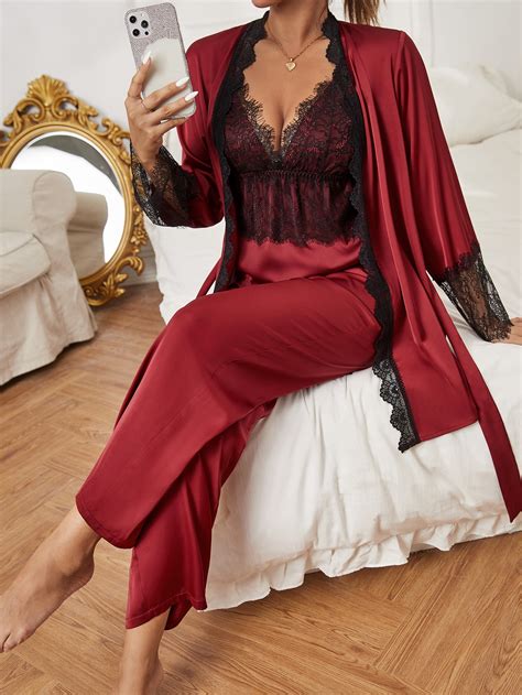 Ensemble De Pyjama Fines Brides Peignoir Domicile