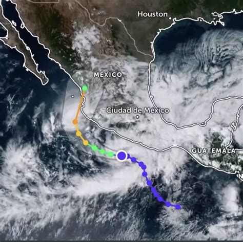 Se forma en México la Depresión Tropical 19 E con amenaza de lluvias y