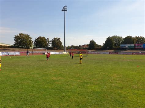 Fußball Nachwuchs FSA und KFV Harz stellen neue Spielformen für