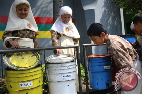 Kota Malang Bangun Pusat Daur Ulang Sampah ANTARA News