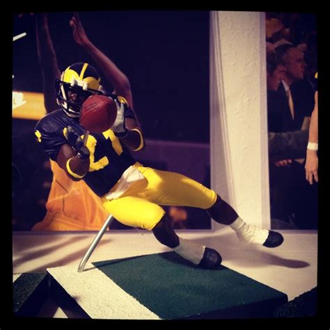 Desmond Howard Hand Painted Michigan Figure Football Memorabilia