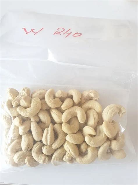 Raw Ivory W240 Whole Cashew Nuts At Rs 690 Kg In Mangalore ID