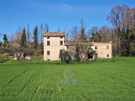 Vendita Casa Colonica In Via Piane Di Monteverde Montegiorgio Da