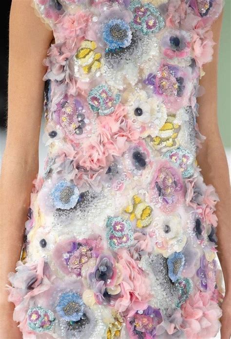 Pin By Carolyn Malin On Fashion Floral Chanel Couture Chanel Haute