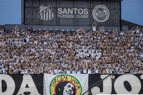 Torcida Do Santos Esgota Ingressos Para O Jogo Contra O Red Bull