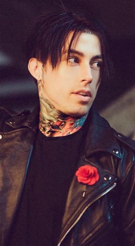 Ronnie Radke New Haircut What Hairstyle Is Best For Me